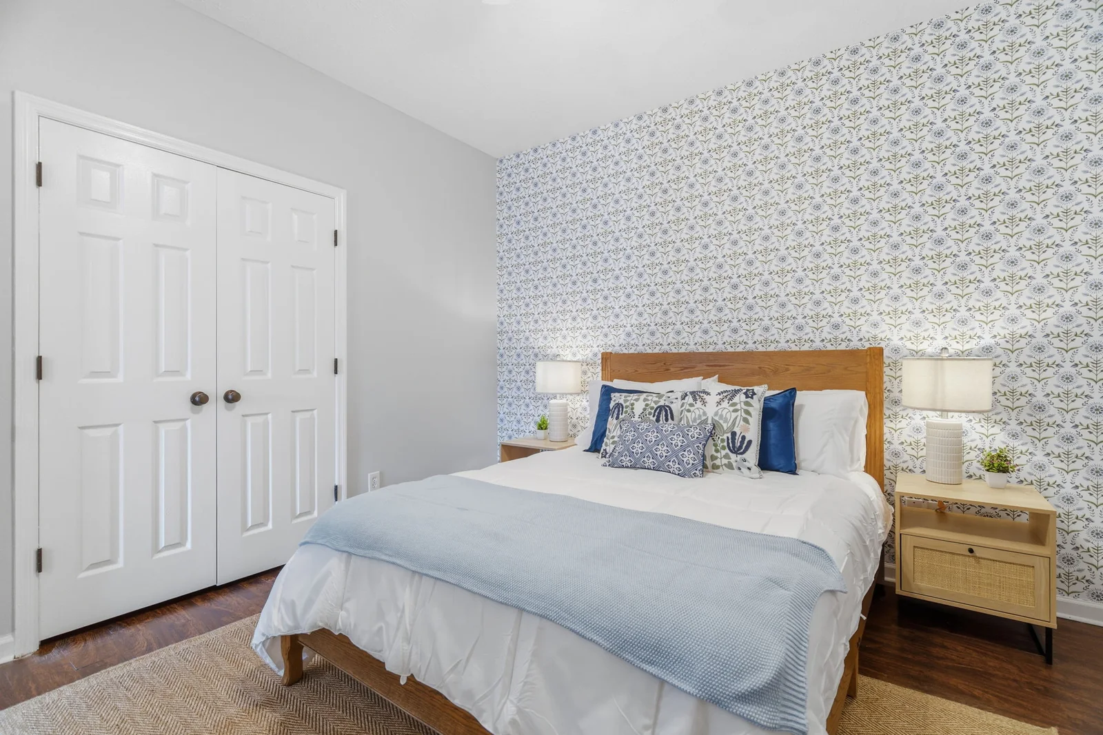 Second queen bedroom